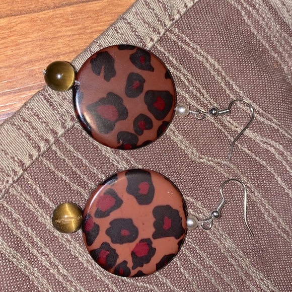 Cheetah Print plus real Tiger Eye Stone Earrings - Picture 2 of 4